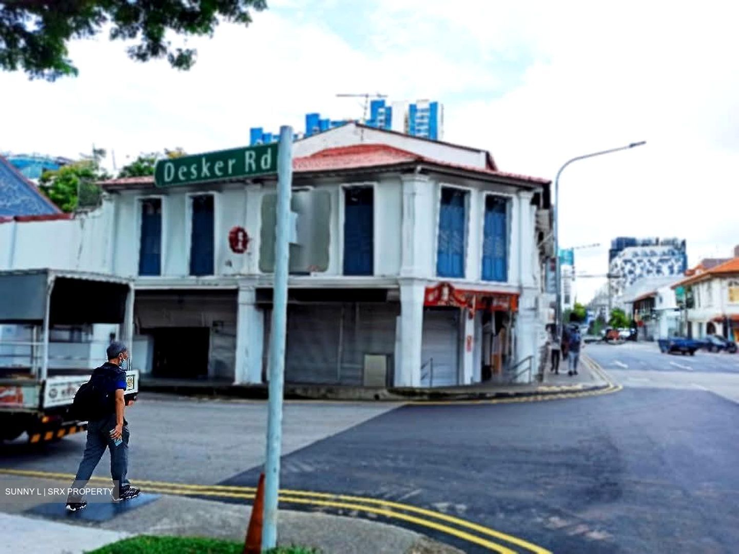 Desker Road Conservation Area (D8), Retail #584878251